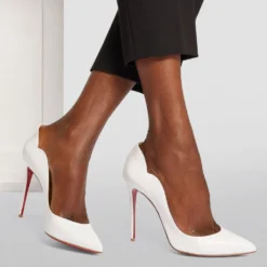 Christian Louboutin Hot Chick Patent Leather Pumps 100 W222 Courts -Christian Louboutin Online Shop christian louboutin hot chick patent leather pumps 100 16558845 32107137 1000