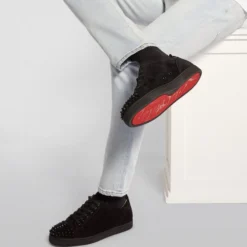 Christian Louboutin Louis Junior Spikes Suede Sneakers CM53 Slip-On Sneakers 12 Christian Louboutin Louis Junior Spikes Suede Sneakers CM53 Slip-On Sneakers -Christian Louboutin Online Shop christian louboutin louis junior spikes suede sneakers 16566507 32137800 1000
