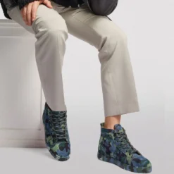 Christian Louboutin Louis Orlato Camo High-Top Sneakers M024 13 Christian Louboutin Louis Orlato Camo High-Top Sneakers M024 -Christian Louboutin Online Shop christian louboutin louis orlato camo high top sneakers 17496429 36713614 1000